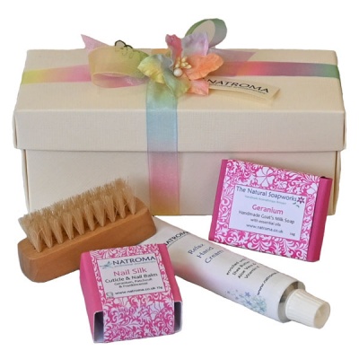 Natural Hand & Nails Hamper